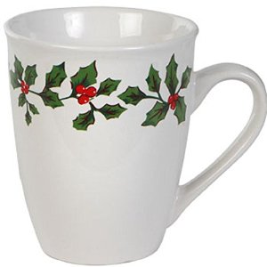 Holly & Berries Dinner Mug Set
