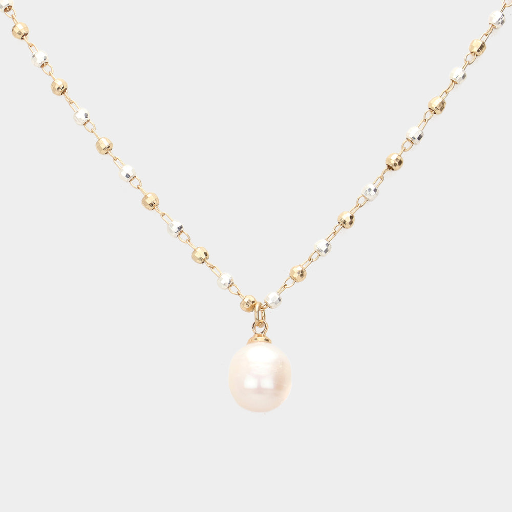 Pearl Pendant Metal Bead Necklace (Silver , Gold, Cream)