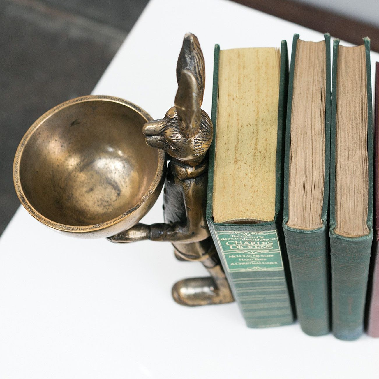 Standing Gold Rabbit Hare Bowl Stand (Eric)