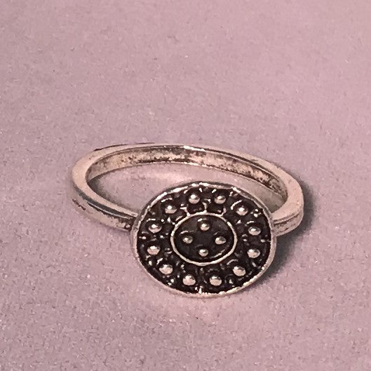 Round Embossed Ring