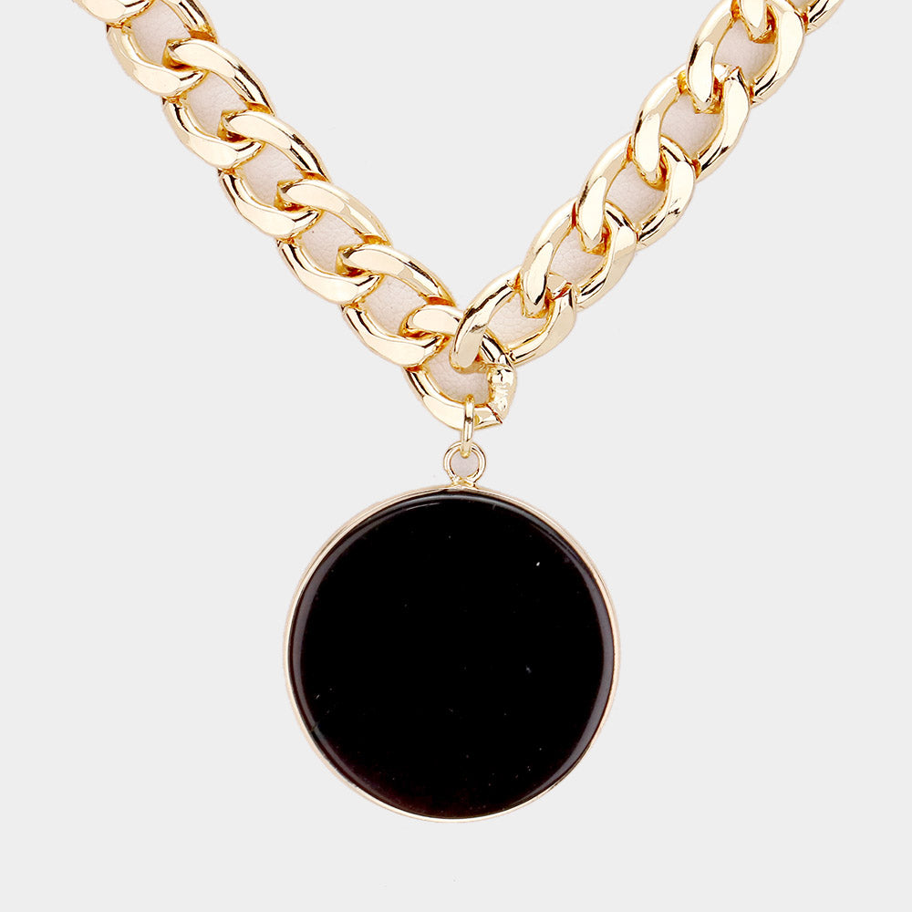 Semi Precious Pendant Metal Chain Link Necklace (Black & Gold)